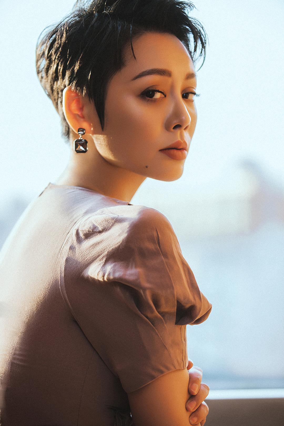 男爵夫人哪里找_夫人爵位_男爵夫人线索