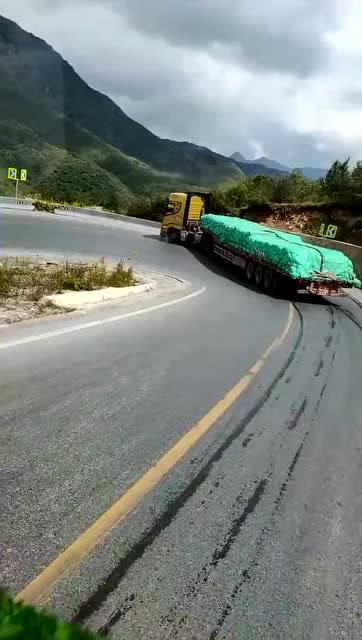 挂车游戏模拟驾驶_我的停车场半挂车游戏_半挂车游戏