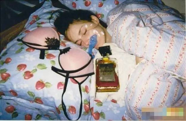 真人醉酒美女游戏视频大全_游戏真人美女人物_醉酒美女真人游戏