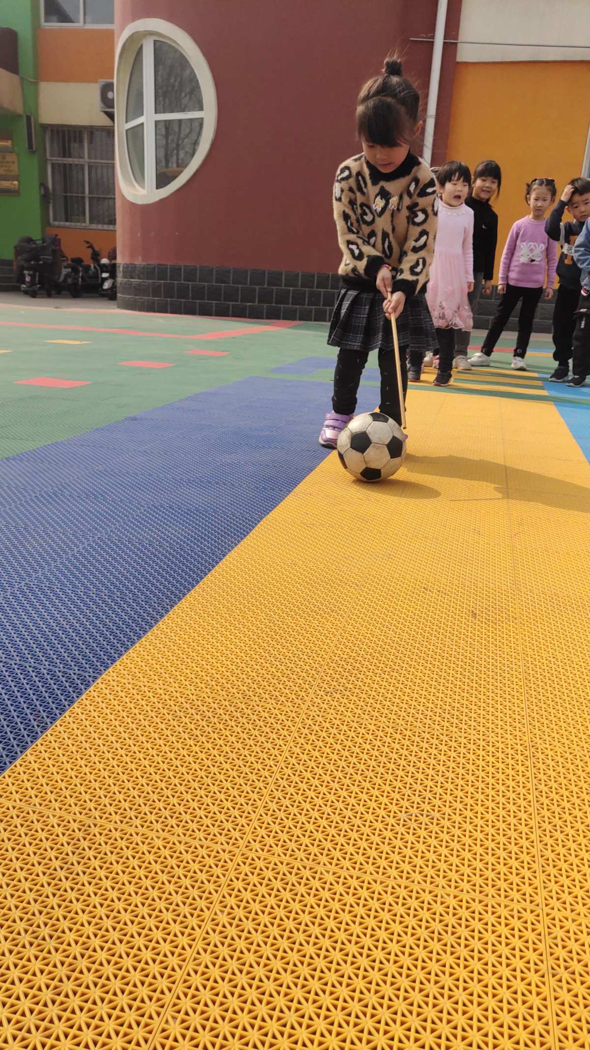 你追我赶游戏_类似追钗奇缘的游戏_三赶四追打一生肖