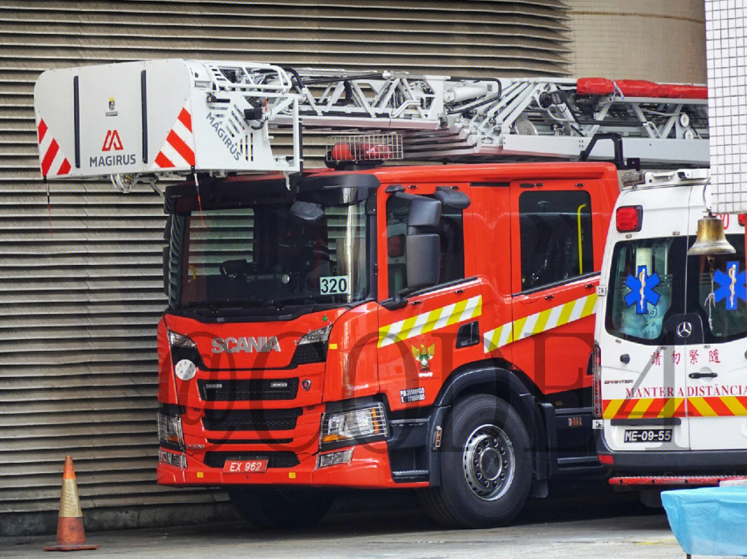 消防云梯车_消防云梯车最高能到几楼_消防云梯车一般多少米