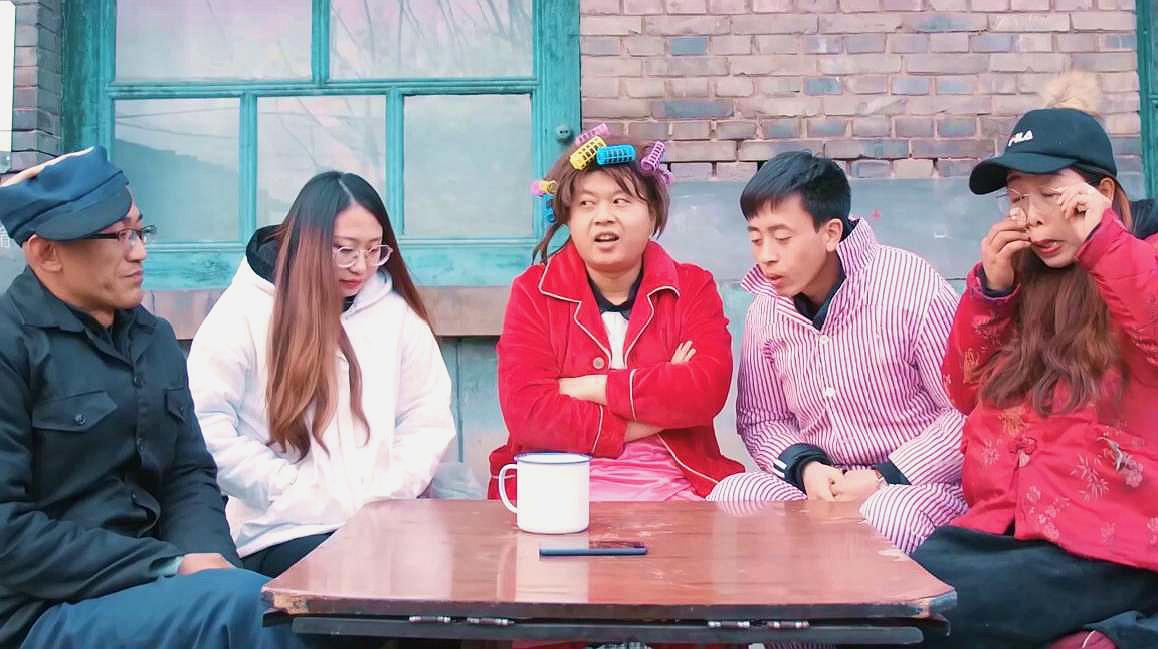 什么日记是一个傻蛋玩游戏自己制作的视频搞笑_安卓玩rpg制作大师的游戏_搞笑视频怎么制作