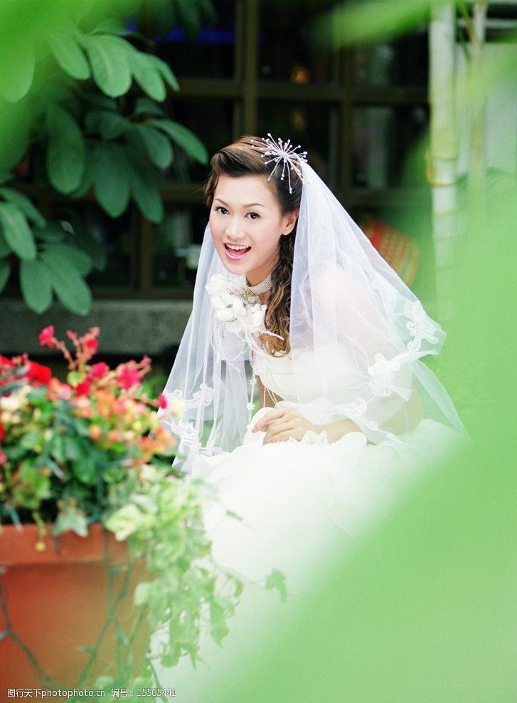 大连时尚经典婚纱摄影怎么样_时尚婚纱_大连时尚经典官网