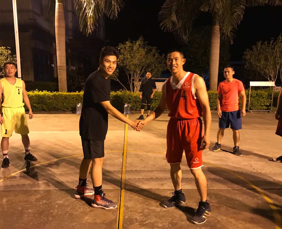 赛明星公司加盟_沙特联赛明星_nba2010全明星赛
