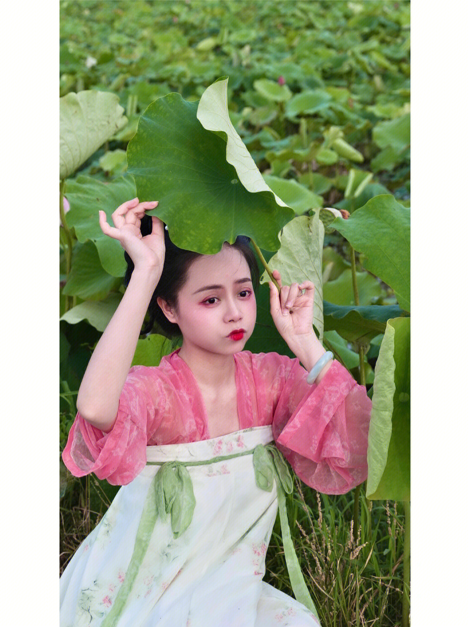 荷花妆游戏_荷花小游戏_荷花妆怎么画