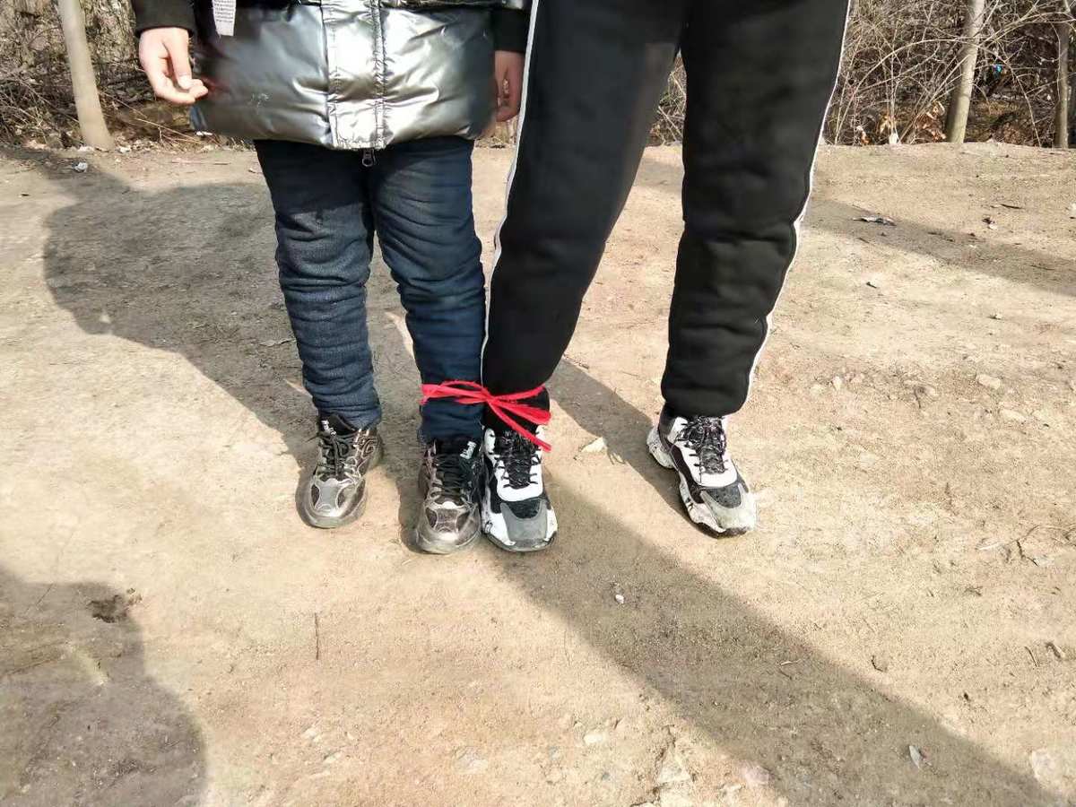 绑腿游戏叫什么_玩绑腿游戏有什么心得_绑腿游戏怎么玩