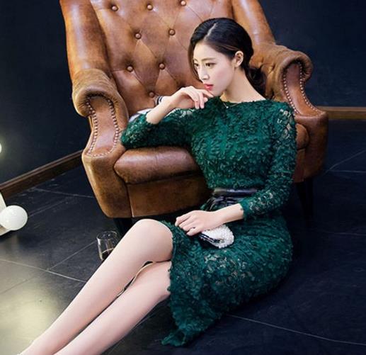 性感妻子暴露凌辱经历全本_性感李建滨妻子_性感的妻子