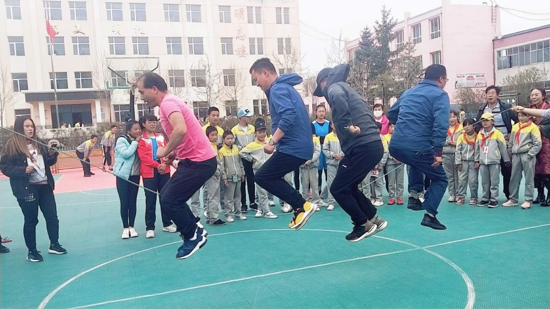 跳一跳下载安装_跳出去下载_微信跳一跳下载安装