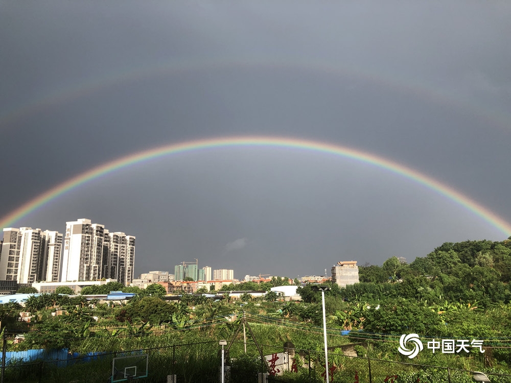 风雨传说_风雨传说金手指_风雨传说周行文