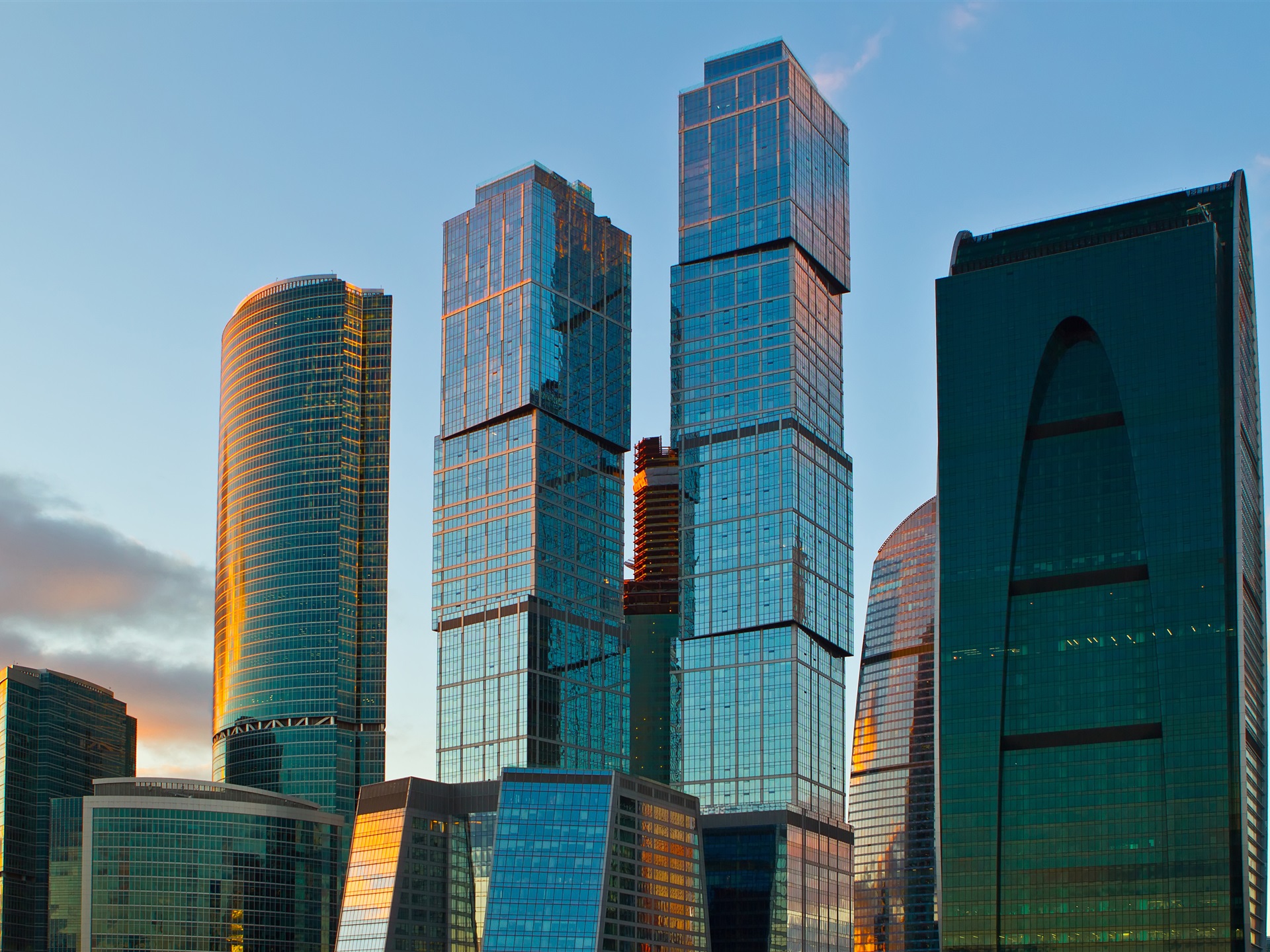 建造城市的手机游戏有哪些_手机一款城市建造游戏_用手机拍摄城市建造的游戏