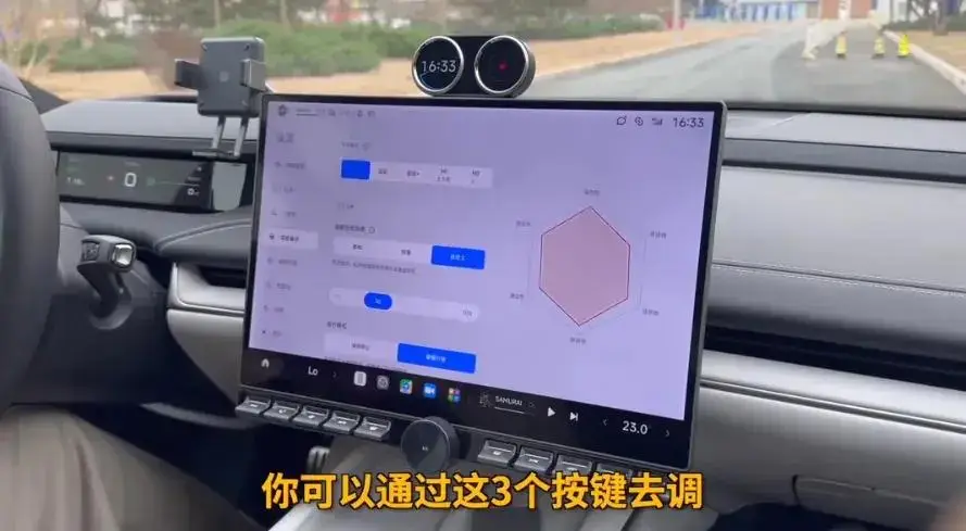 手柄支持手机游戏_游戏手柄装手机_手柄适配手机游戏