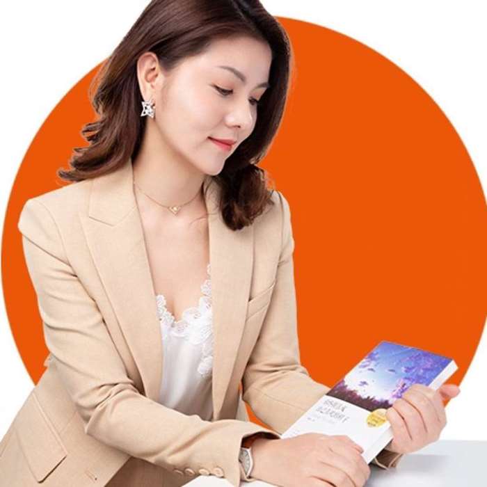 佐伊_佐伊英文名_佐伊索尔达娜