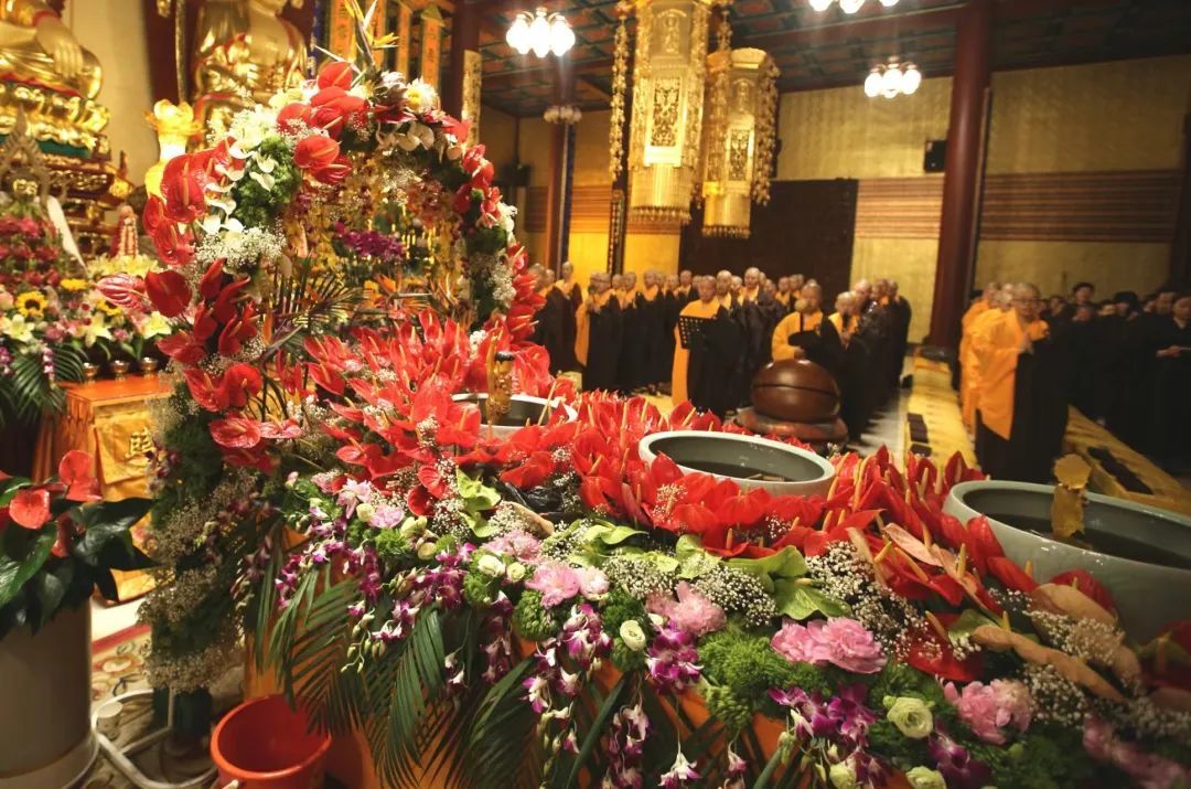 农历初八的日子_农历初八日子是几月几日_农历四月初八是什么日子