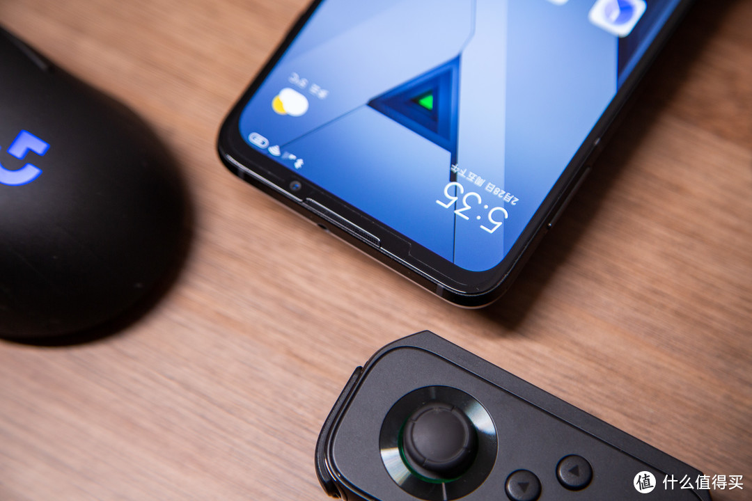 腾讯配置手机游戏黑鲨能用吗_腾讯黑鲨3游戏手机配置_黑鲨腾讯