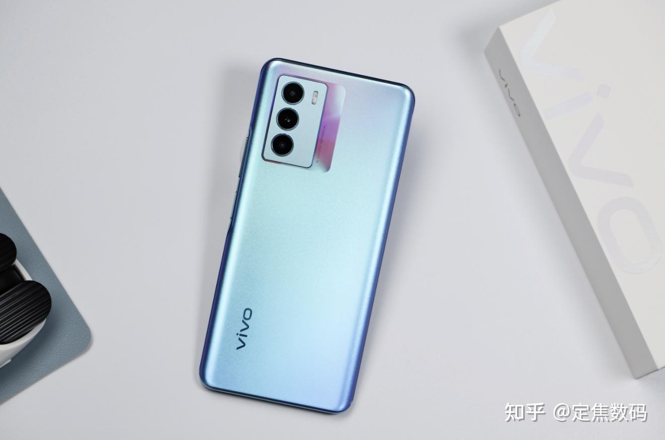 体积小的手机游戏_小体积游戏手机_体积大的游戏