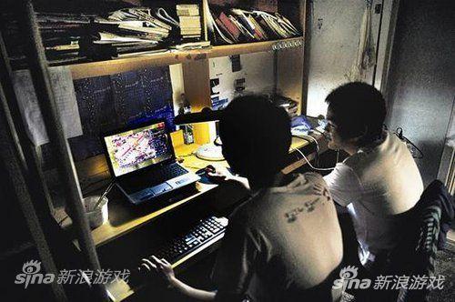 头条赚钱游戏_头条玩游戏赚钱的软件_头条小游戏手机可以玩的