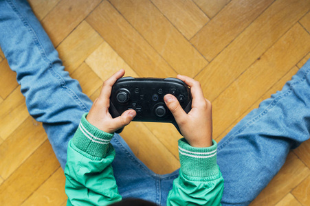 改图片大小的软件手机_手机怎样改游戏图片大小_改图大小的软件