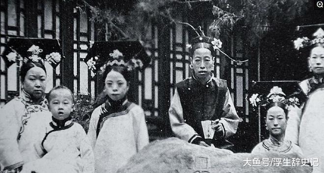 皇妃要造反_腐女皇妃_皇妃