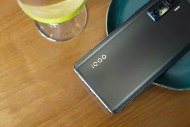 手机游戏分身怎么弄_游戏上分最快的手机_手机游戏分成