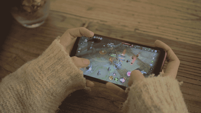 卡玩网络手机游戏后不能玩了_玩游戏后手机网络很卡_玩手机游戏网络卡怎么办