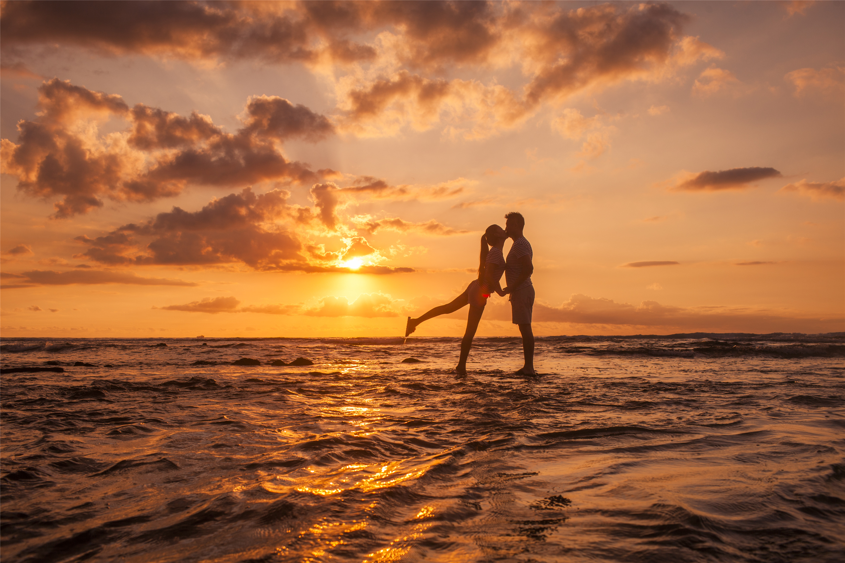 波希米亚狂想曲_l波西米亚狂想曲_玻希米亚狂想曲