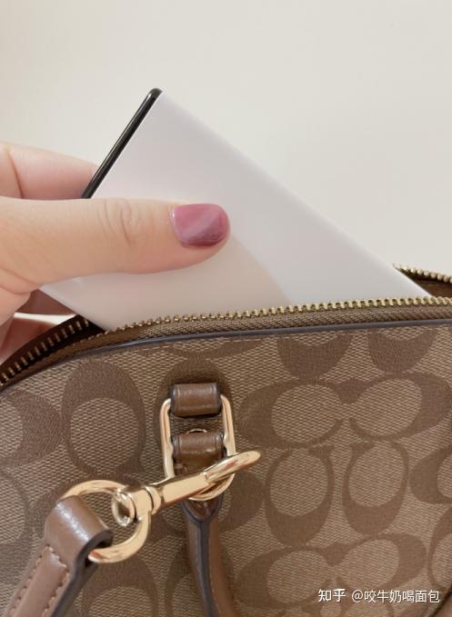 玩游戏手机充电头推荐知乎_充电器游戏_充电头推荐知乎