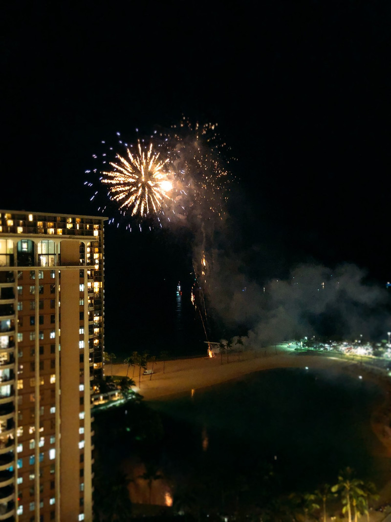 夏威夷拍照手机游戏_快乐大本营拍照游戏_拍照任务游戏