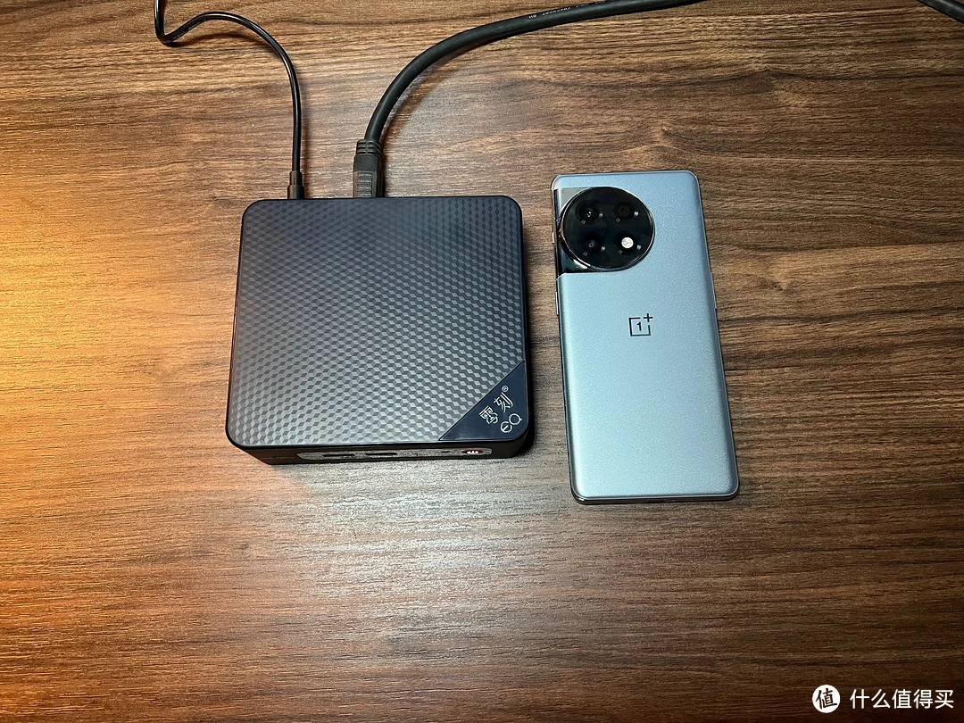 折叠手机老年手机的手机图片_玩游戏的老年折叠手机推荐_折叠老人手机哪个牌子好