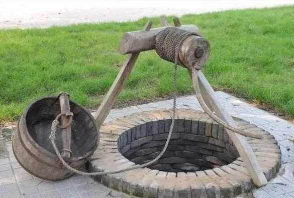 玩游戏手机跳屏怎么回事_玩游戏手机跳屏_跳井游戏怎么玩手机游戏