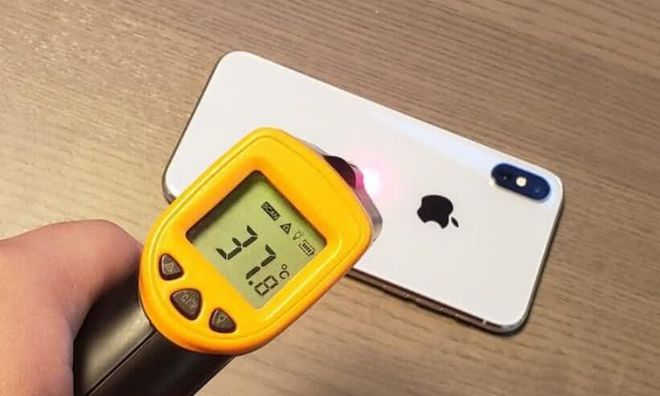 游戏手机打游戏烫吗_玩个游戏手机烫死了_手机玩游戏烫会不会爆炸