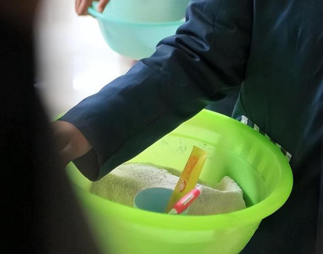 犯人犯泽先生_犯人犯泽先生赤井秀一是哪一画_犯人犯泽先生25