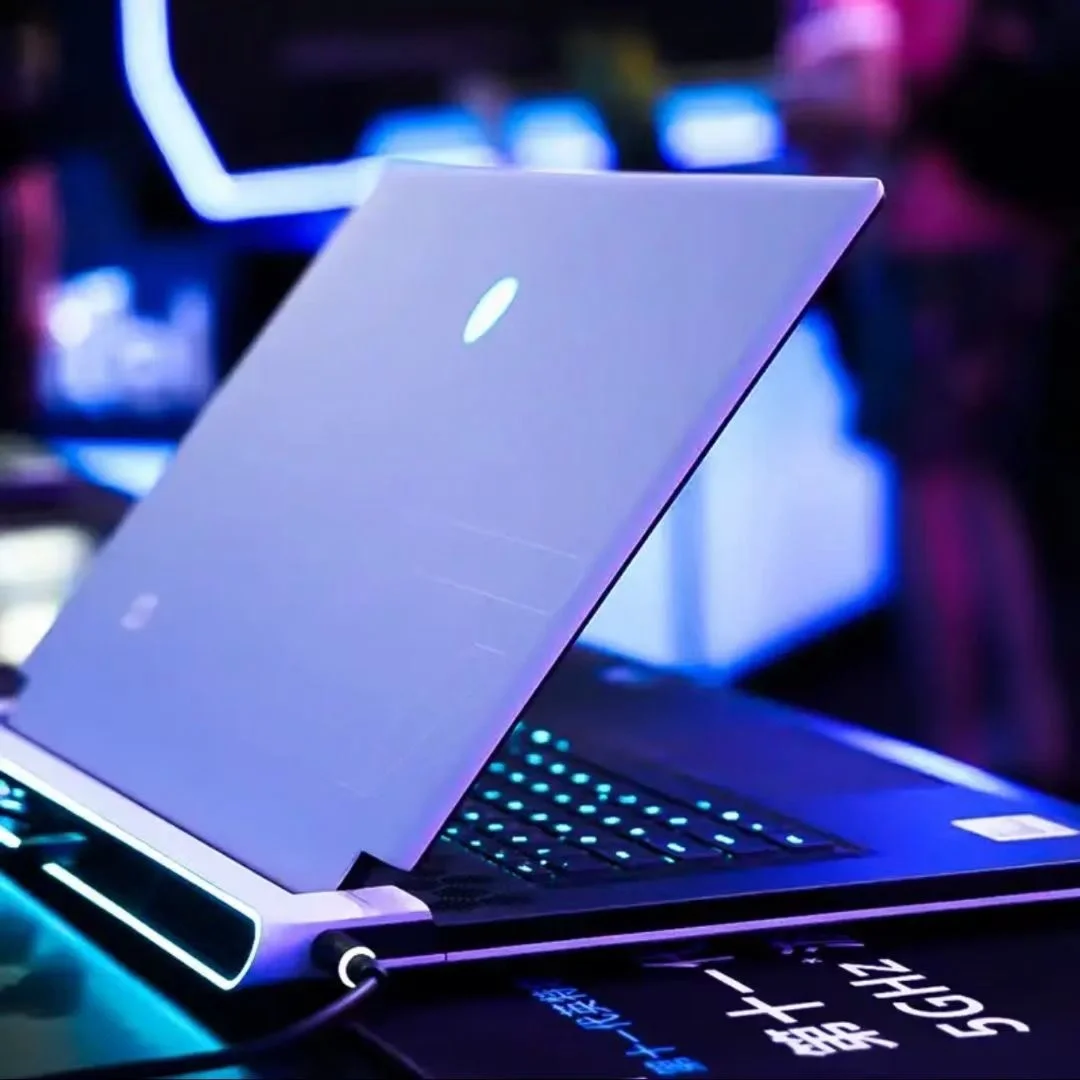 鼠标玩见手机游戏卡顿_手机用鼠标玩游戏_鼠标不见了怎么玩游戏手机