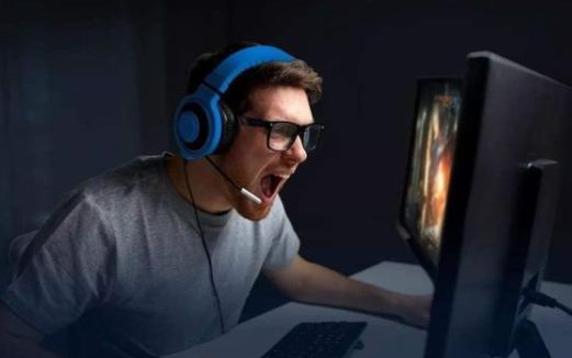 依赖手机沉迷游戏怎么办_沉迷游戏解决办法_沉迷依赖办手机游戏怎么办