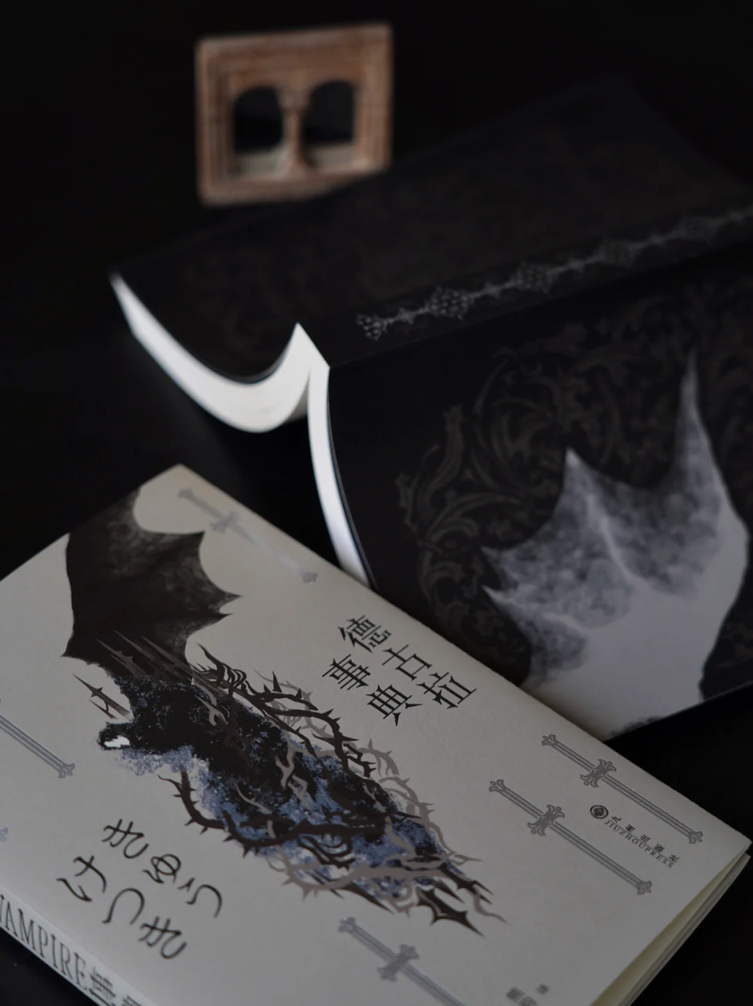 吸血鬼始祖_初代吸血鬼一共几季_初代吸血鬼第二季